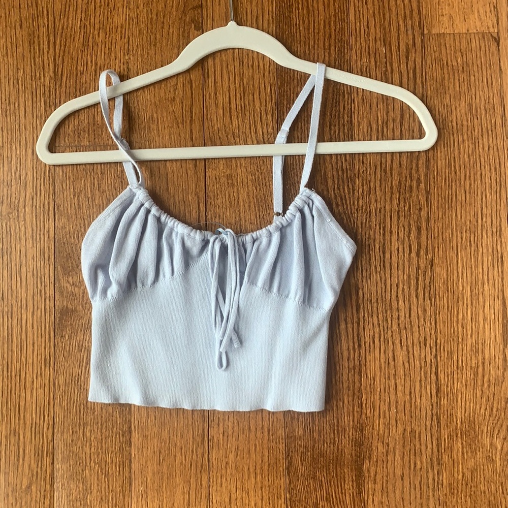 Pacsun crop top with detail